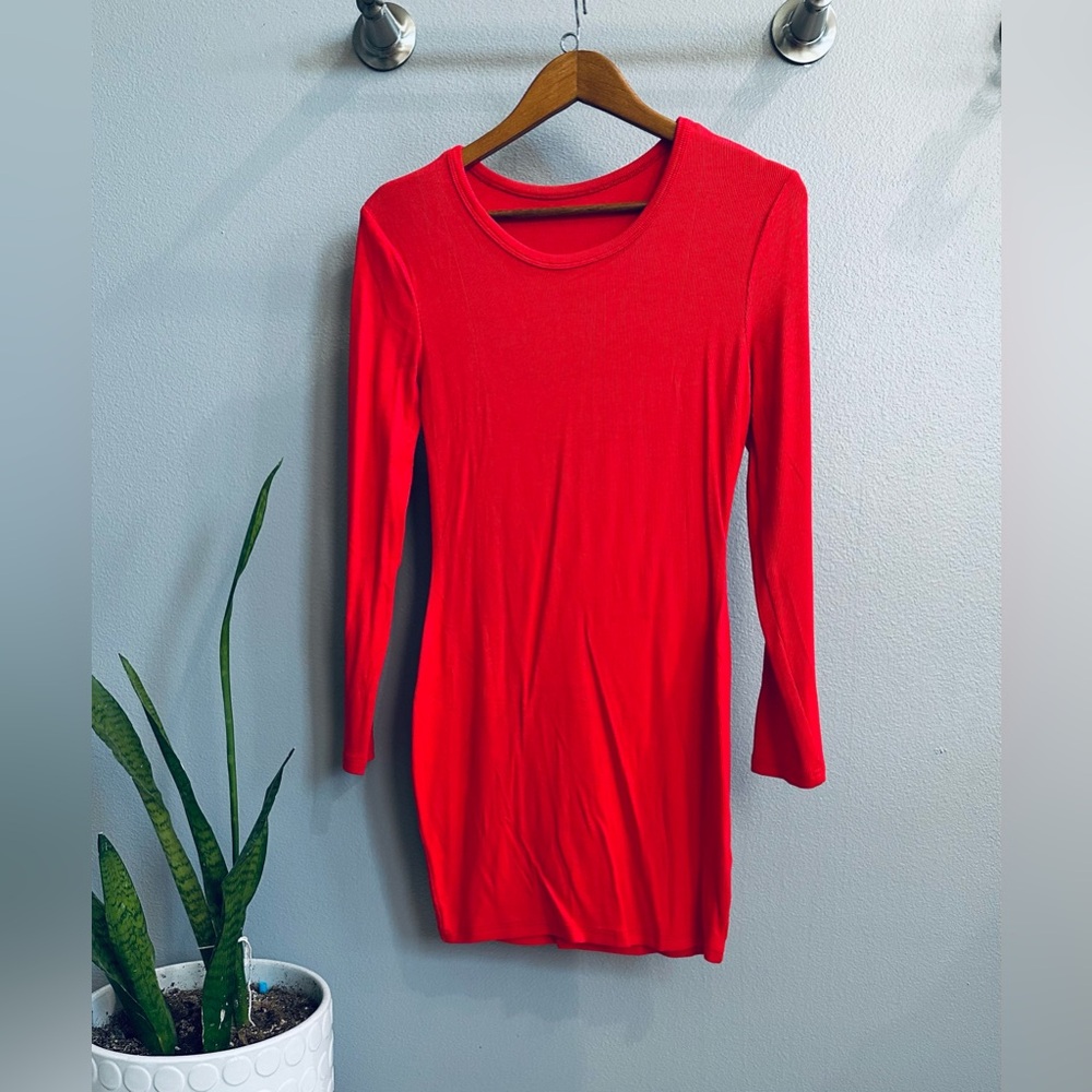 Elegant Red Women's Dress